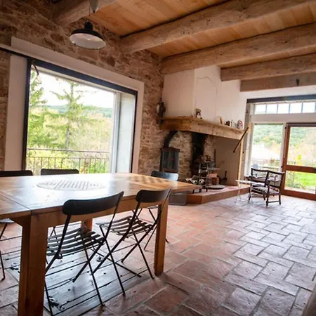 Maison De 3 Avec Jardin A Hébergement de vacances Faugères