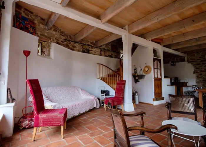 Maison Charmante A Avec Vue Sur La Montagne Feriehus Faugères