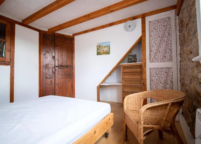 Maison Charmante A Avec Vue Sur La Montagne * Faugères