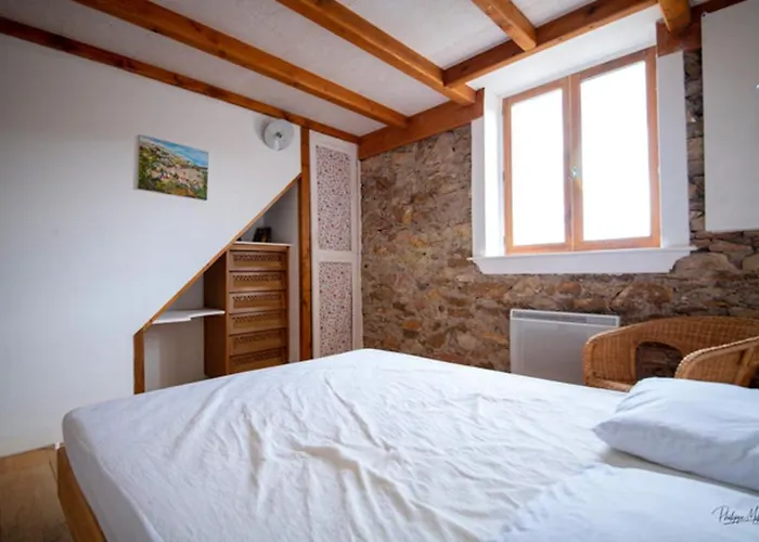 Maison Charmante A Avec Vue Sur La Montagne