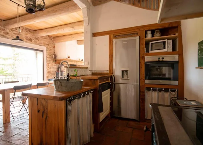 Maison Charmante A Avec Vue Sur La Montagne Faugères